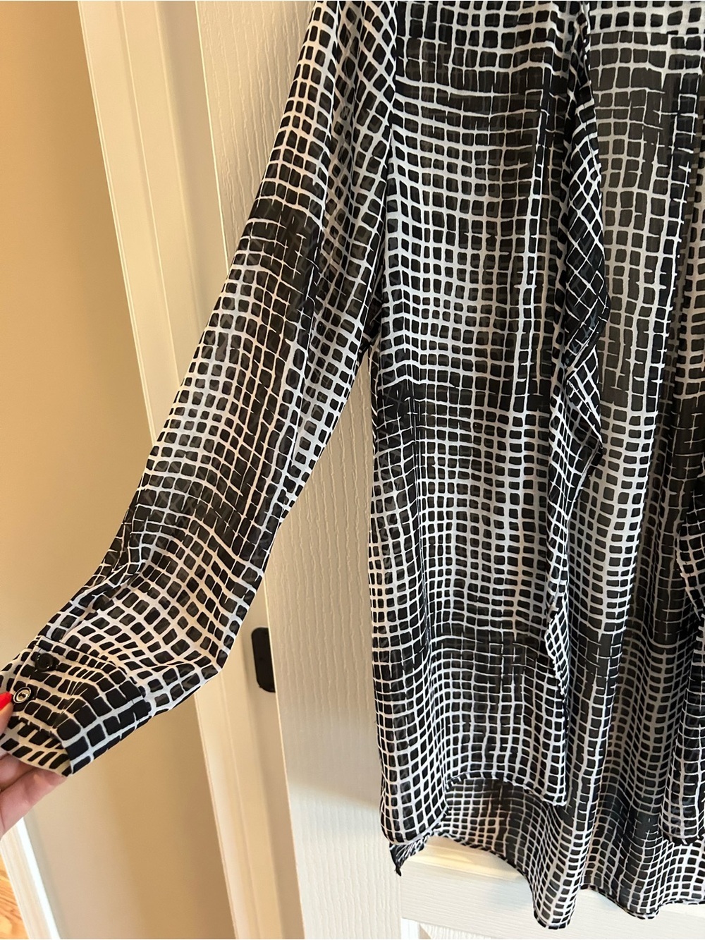 Lightweight Open-Front Grid Print Cardigan - Black/White - Picture 2 of 5
